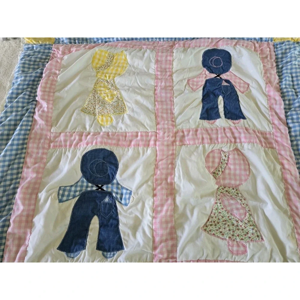 Vintage Handmade Sunbonnet Sue and Overall Bill Baby Quilt Stains Cutter 33x46